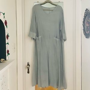 Pale blue linen quarter sleeve dress